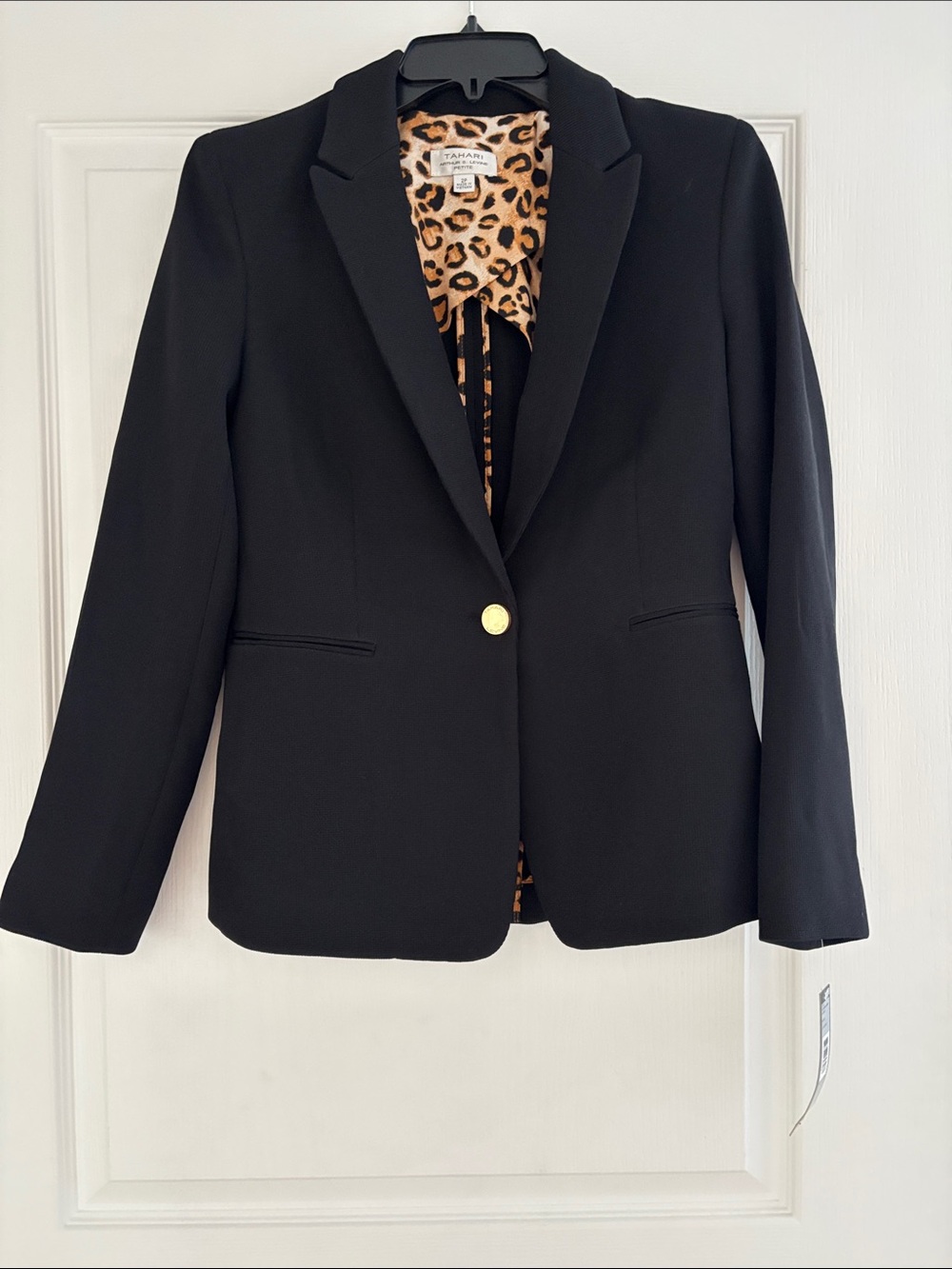 Tahari Black Single-Button Blazer with Leopard Partial Back Lining - NWT Petite